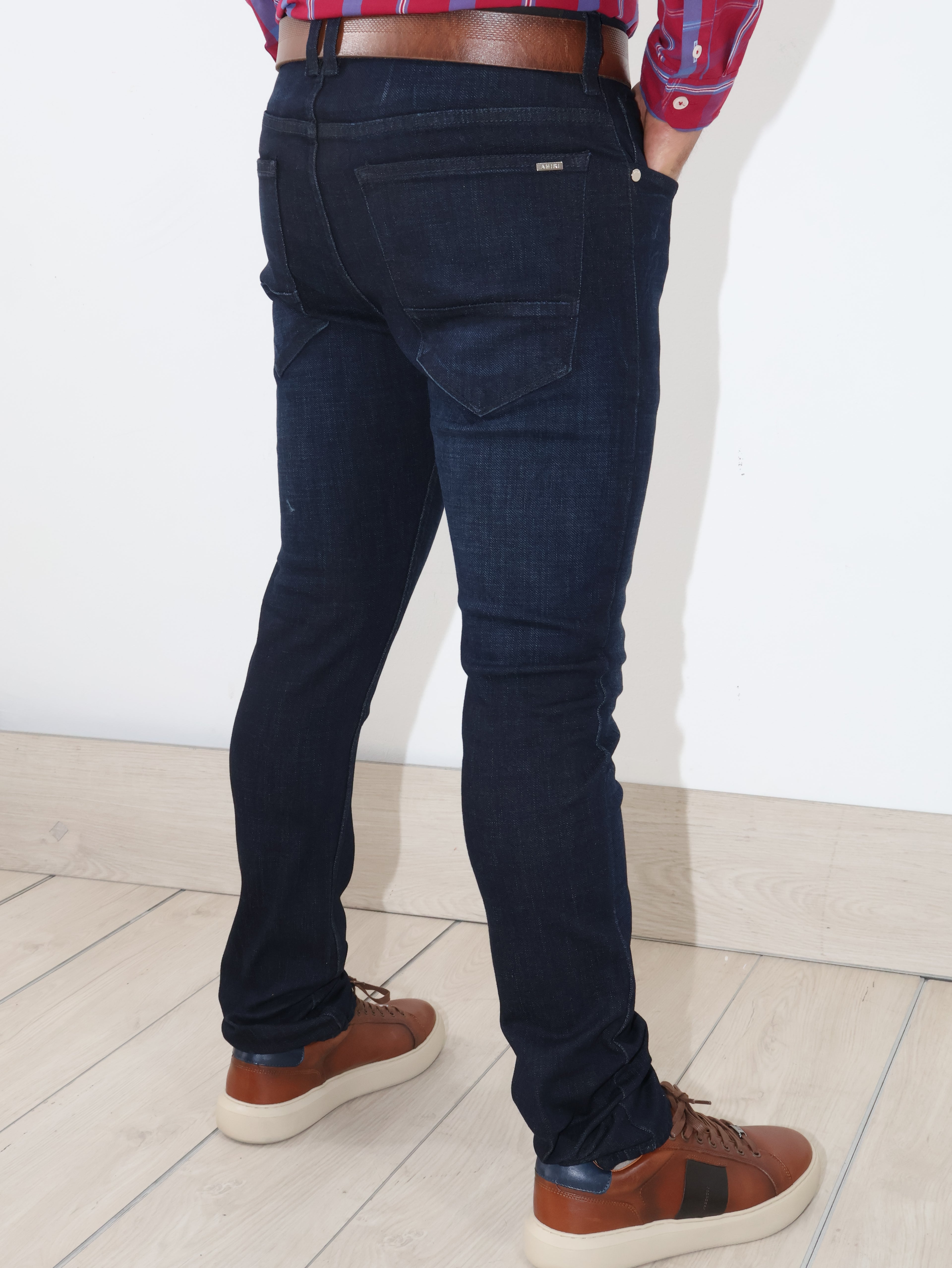 JEAN PREMIUM AMIRI AZUL OSCURO CLASICO